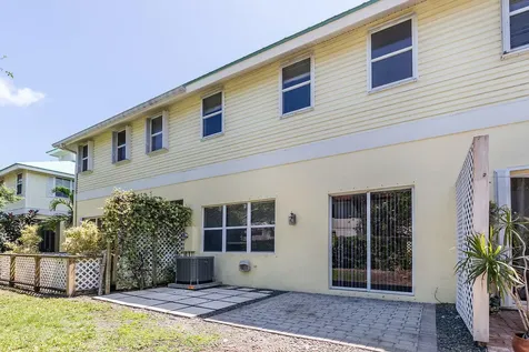 117 Barefoot Cove Hypoluxo FL 33462