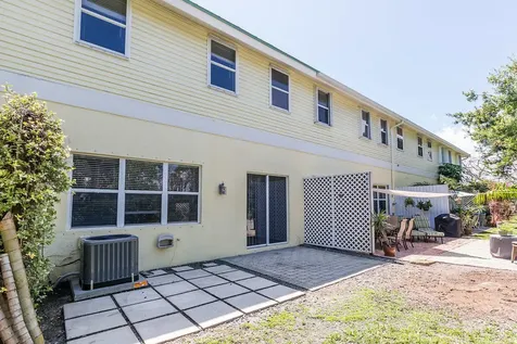 117 Barefoot Cove Hypoluxo FL 33462