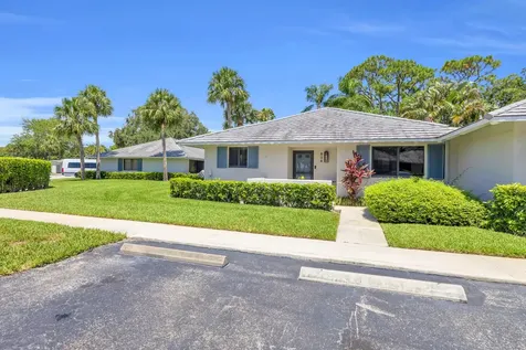 836 Club Drive Palm Beach Gardens FL 33418