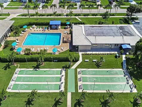 514 Sw 20th Street Boynton Beach FL 33426