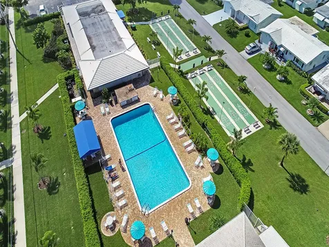 514 Sw 20th Street Boynton Beach FL 33426