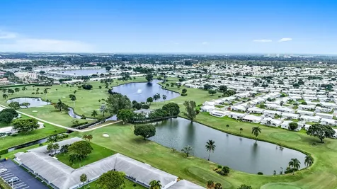 514 Sw 20th Street Boynton Beach FL 33426