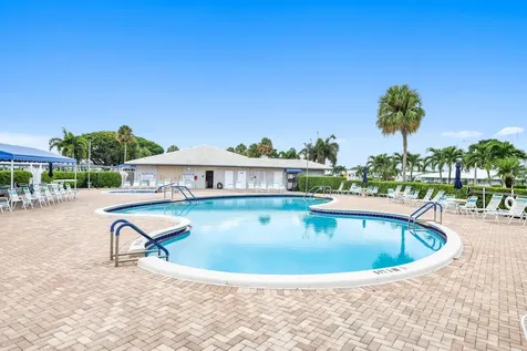 514 Sw 20th Street Boynton Beach FL 33426