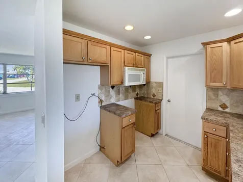514 Sw 20th Street Boynton Beach FL 33426