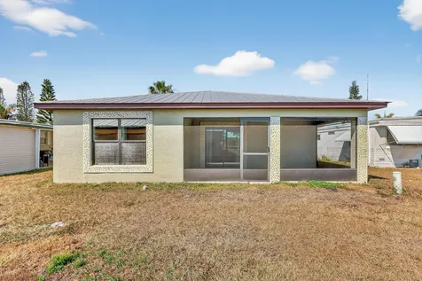 7 Aragon Lane Port Saint Lucie FL 34952