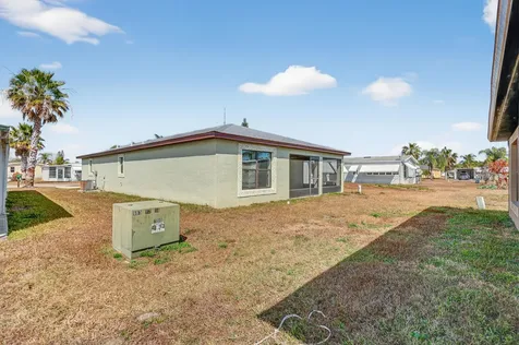 7 Aragon Lane Port Saint Lucie FL 34952