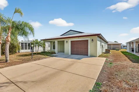 7 Aragon Lane Port Saint Lucie FL 34952