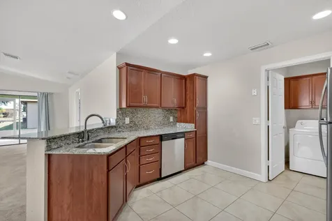 7 Aragon Lane Port Saint Lucie FL 34952