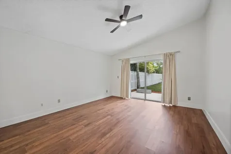5363 Nw 53rd Street Coconut Creek FL 33073