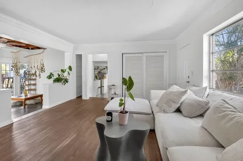 825 NE 6th Avenue Delray Beach FL 33483