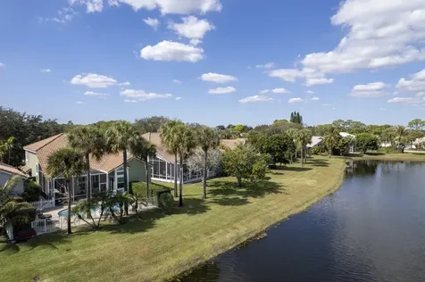 12841 Oak Knoll Drive Palm Beach Gardens FL 33418
