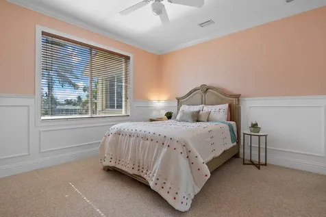 11520 Paradise Cove Lane Wellington FL 33449