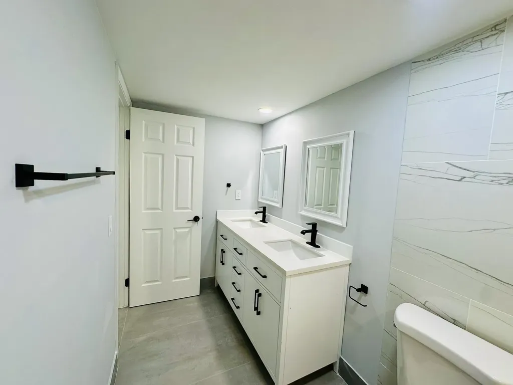 403 4th Lane Lane Palm Beach Gardens FL 33418