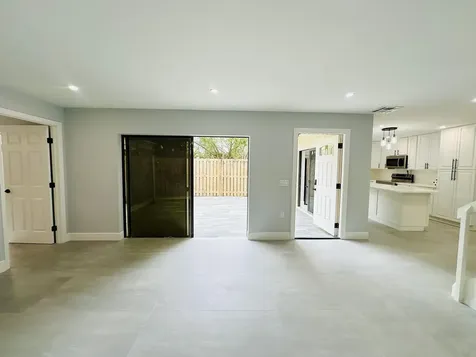 403 4th Lane Lane Palm Beach Gardens FL 33418