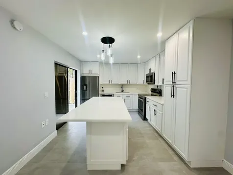 403 4th Lane Lane Palm Beach Gardens FL 33418