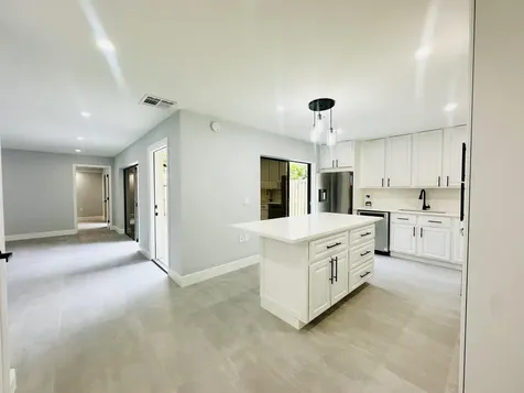 403 4th Lane Lane Palm Beach Gardens FL 33418