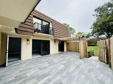 403 4th Lane Lane Palm Beach Gardens FL 33418
