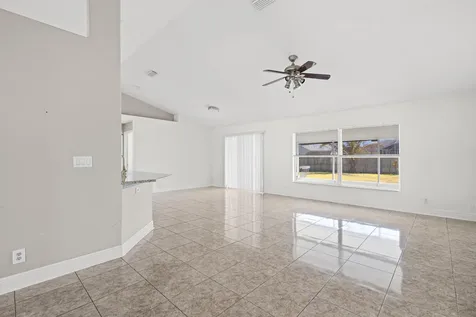 990 Sw Versailles Avenue Port Saint Lucie FL 34953