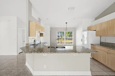 990 Sw Versailles Avenue Port Saint Lucie FL 34953