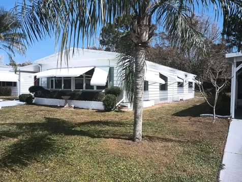 201 Cam Del Rio Port Saint Lucie FL 34952
