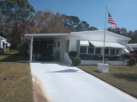 201 Cam Del Rio Port Saint Lucie FL 34952