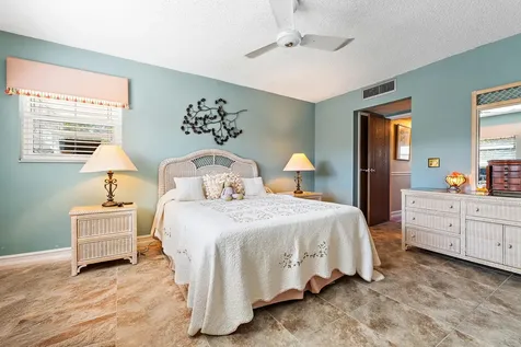 2950 Se Ocean Boulevard Stuart FL 34996