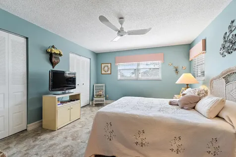 2950 Se Ocean Boulevard Stuart FL 34996