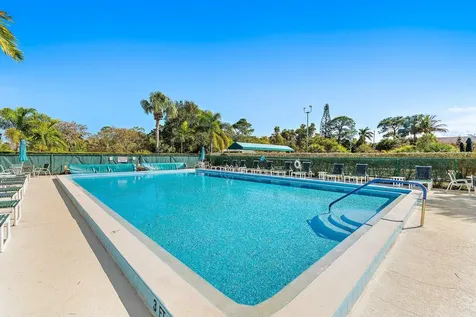 2950 Se Ocean Boulevard Stuart FL 34996
