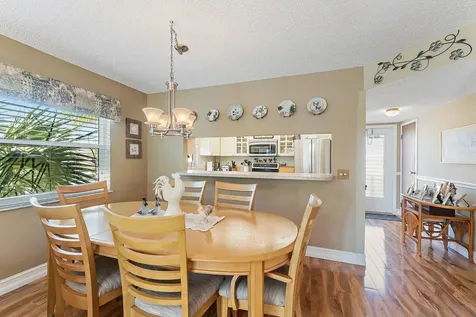 2950 Se Ocean Boulevard Stuart FL 34996