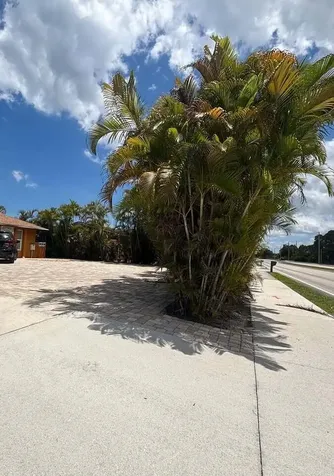 1257 SE Airoso Boulevard Port Saint Lucie FL 34983