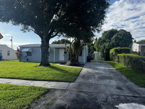 311 W 29th Street Riviera Beach FL 33404