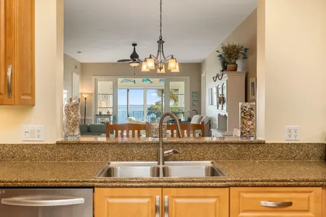 27 Harbour Isle Drive Hutchinson Island FL 34949