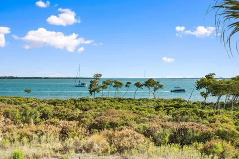27 Harbour Isle Drive Hutchinson Island FL 34949