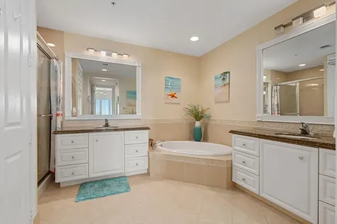 27 Harbour Isle Drive Hutchinson Island FL 34949