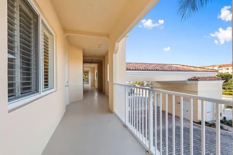 27 Harbour Isle Drive Hutchinson Island FL 34949