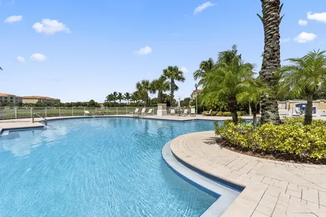27 Harbour Isle Drive Hutchinson Island FL 34949