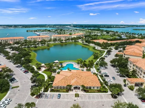 27 Harbour Isle Drive Hutchinson Island FL 34949
