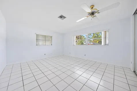 9400 Se Little Club Way Jupiter FL 33469