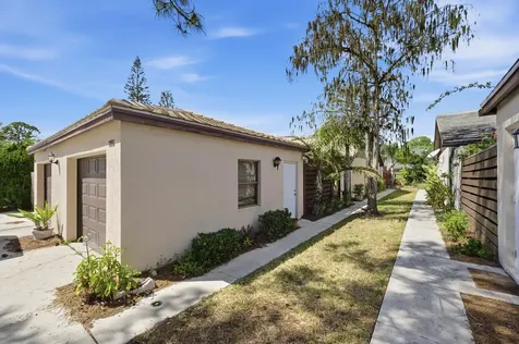 1205 Periwinkle Place Wellington FL 33414