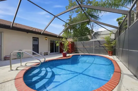 1205 Periwinkle Place Wellington FL 33414
