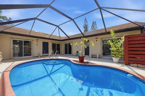 1205 Periwinkle Place Wellington FL 33414