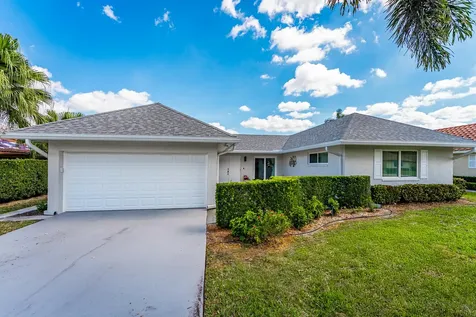 10370 Greentrail Drive Boynton Beach FL 33436