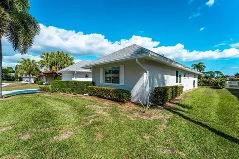 10370 Greentrail Drive Boynton Beach FL 33436
