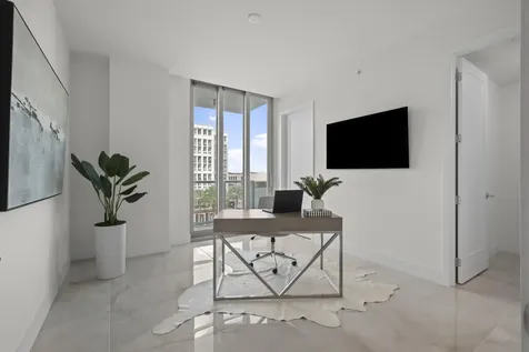 475 E Royal Palm Road Boca Raton FL 33432