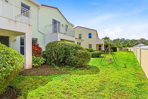 4853 Nw 16th Terrace Boca Raton FL 33431