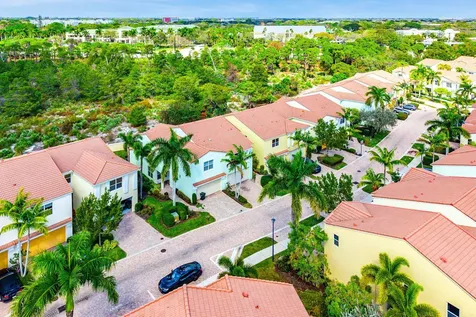 4853 Nw 16th Terrace Boca Raton FL 33431