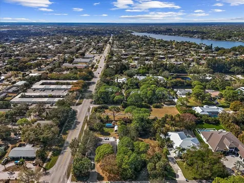17967 April Lane Jupiter FL 33458