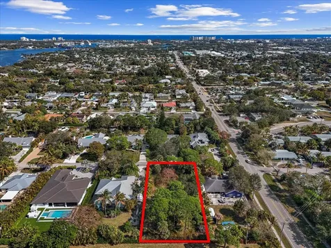 17967 April Lane Jupiter FL 33458