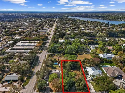 17967 April Lane Jupiter FL 33458