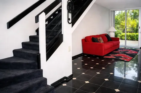 5401 Collins Avenue Miami Beach FL 33140